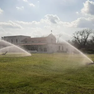 Riego residencial por aspersión, riegos linares (1)
